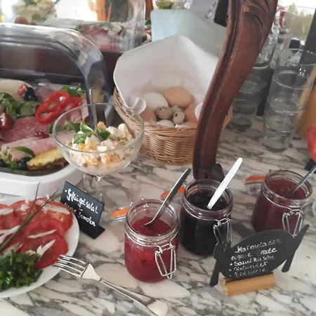 Schuberts Oderbruch Landpension Bed and Breakfast Neulewin